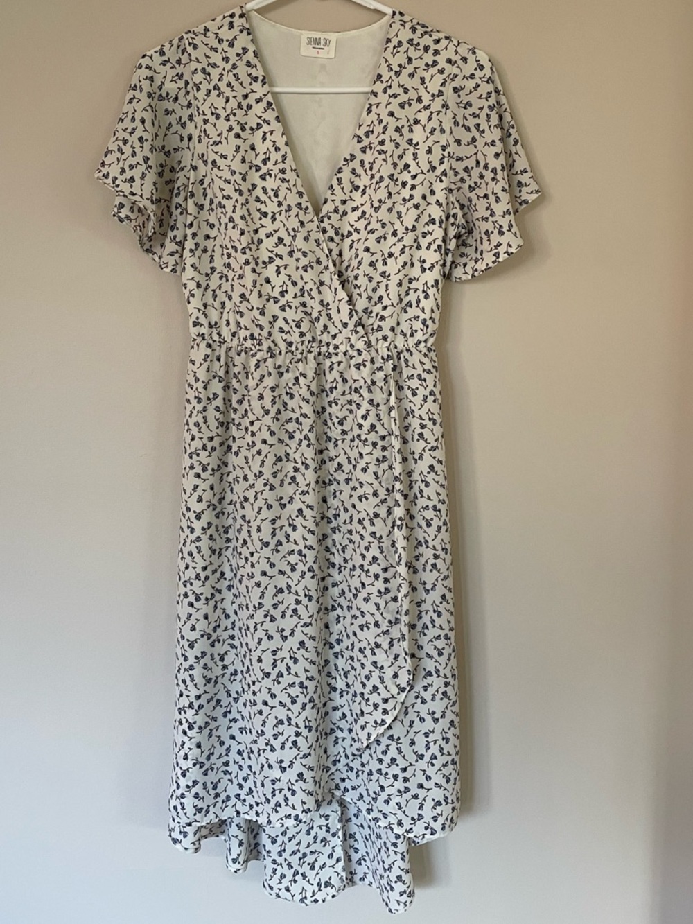 Sienna Sky White Midi Dress with Navy Floral